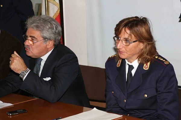 I messaggi di solidarieta’ al Questore dopo le minacce
