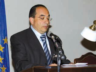 Del Balzo sospeso da Berlusconi. Nuova bufera sul consigliere regionale