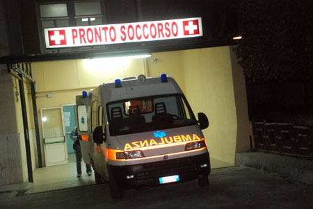 Ambulanza-al-Pronto-Soccorsowwwww