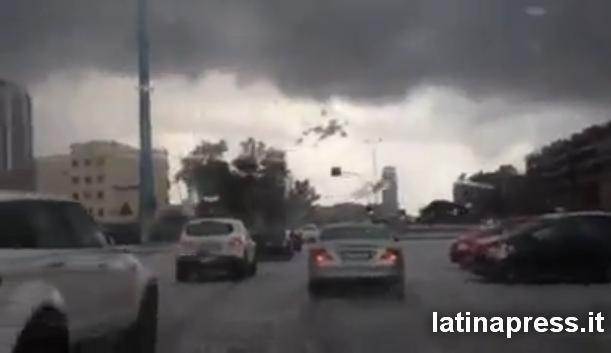L’impressionante video della super grandinata su Latina
