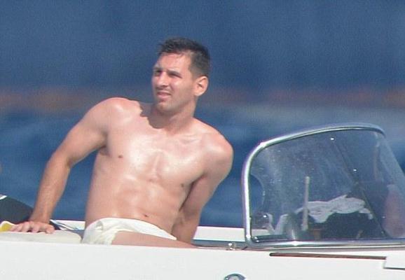 Messi sbarca sull’isola di Ponza