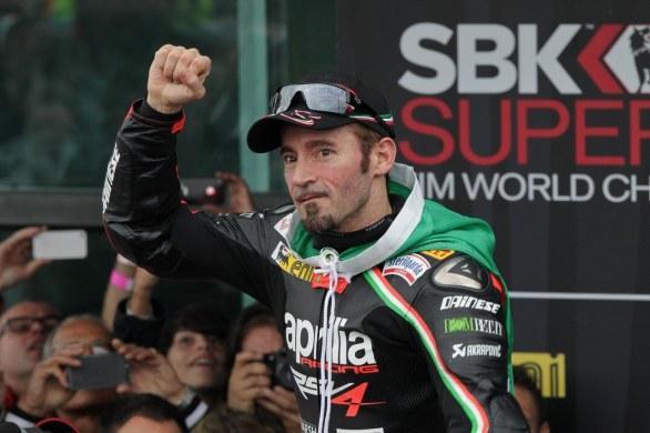 Max Biaggi al Sagittario di Latina