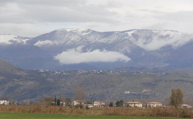 Maltempo, prosegue l’allerta meteo. Nevischio a Latina