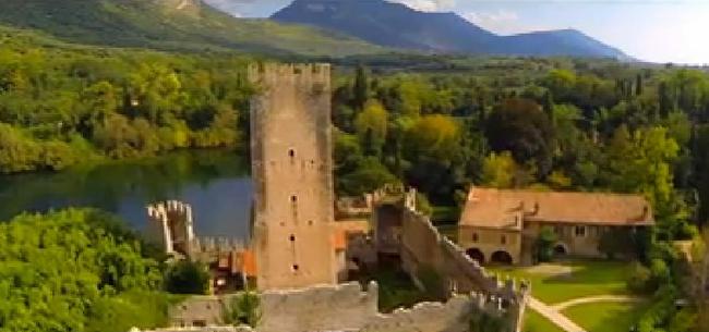 Il giardino di Ninfa dall’alto, uno spettacolo della natura