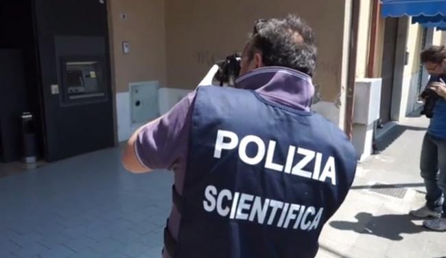 Rapina in banca a Latina Scalo, bottino di 5mila euro