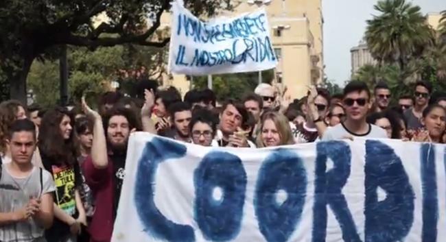 Studenti in piazza a Latina contro la “buona scuola” di Renzi