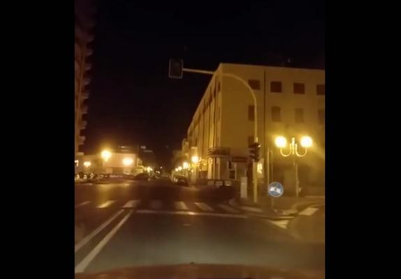 A Latina semafori spenti giorno e notte, cittadini infuriati