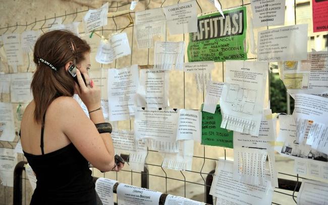 Studenti di Latina fuori sede: ecco quanto costa una stanza a Roma
