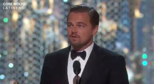 DiCaprio vince finalmente l’Oscar e lo dedica a Latina VIDEO