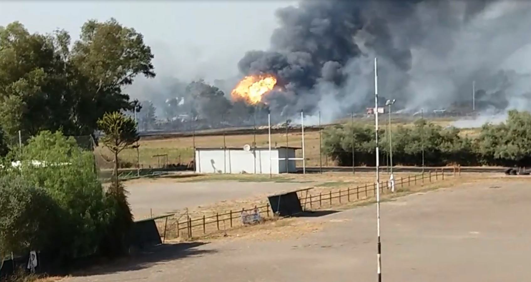 Esclusivo LatinaPress.it – Il video dell’esplosione nell’incendio di questo pomeriggio in via dei Volsci