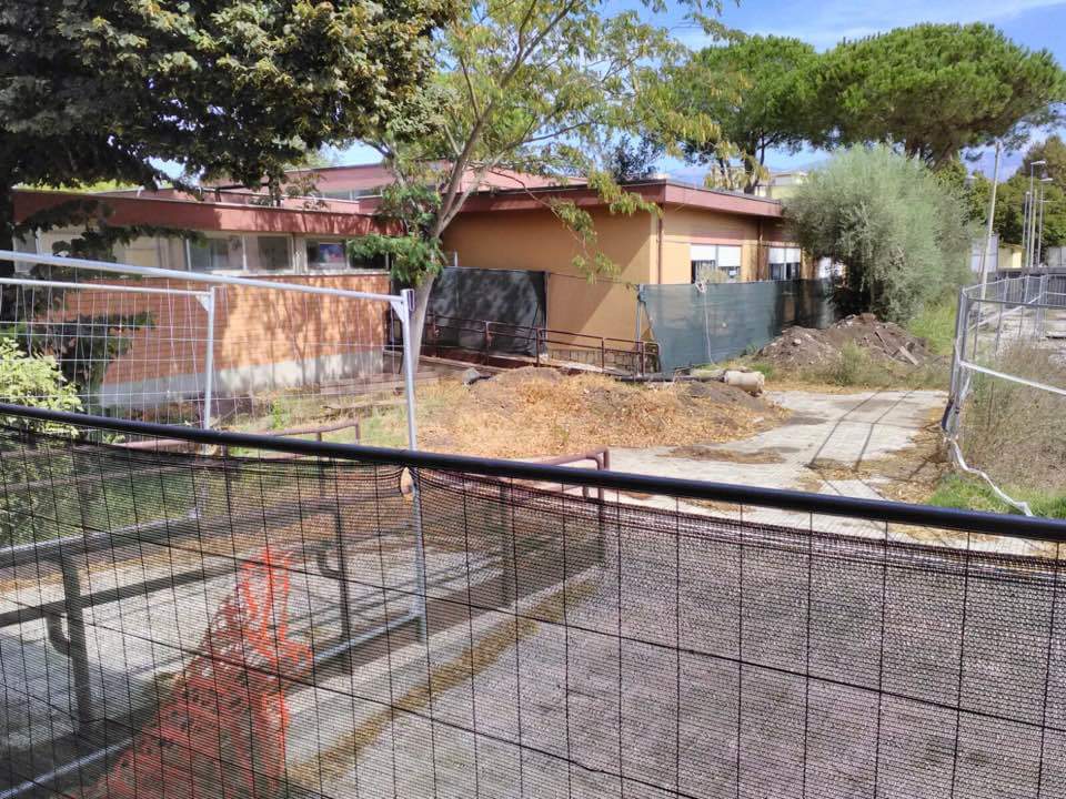 Latina: scuola di Borgo Faiti nel degrado, il video denuncia di un genitore