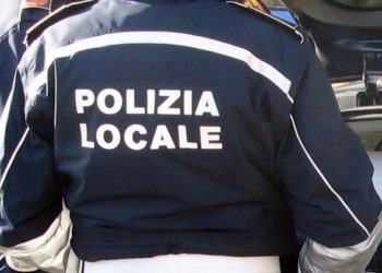 Segni sui citofoni a Cisterna, Polizia Locale individua 2 persone