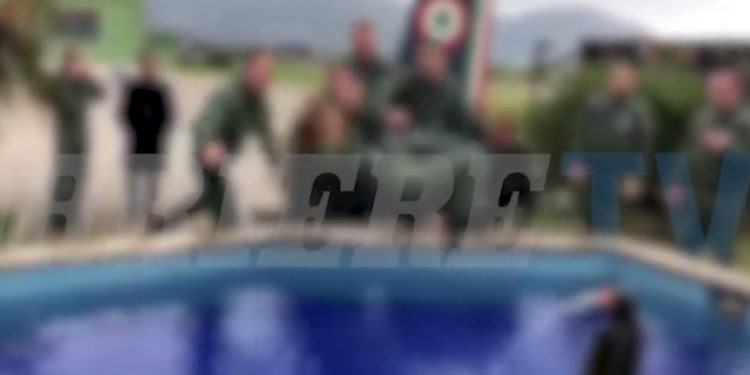 Il «battesimo del volo» nella scuola militare di Latina, il video denuncia di un sergente pilota