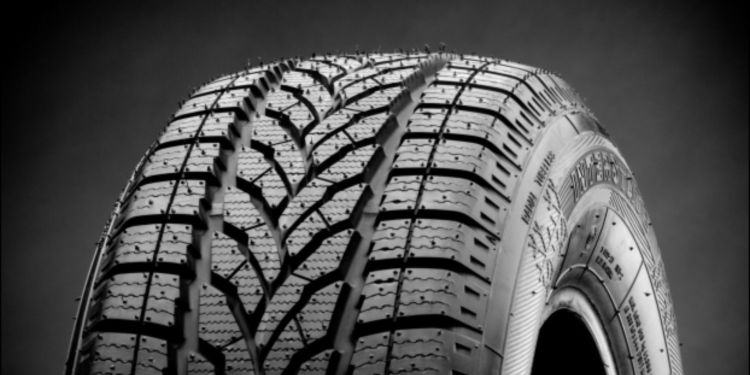 Sicurezza auto in inverno? Prima di tutto, gli pneumatici invernali