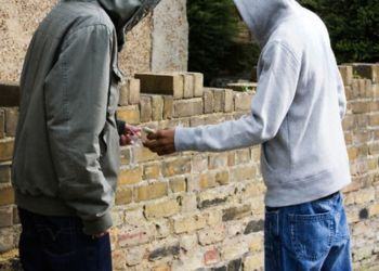 Latina, arrestato tre volte per spaccio: pusher straniero torna ancora una volta libero