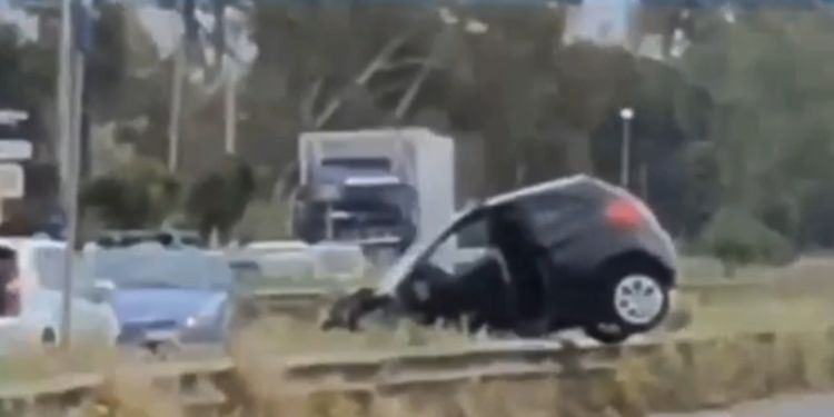 Terribile incidente sulla Pontina davanti l’Icot: ferita gravemente una coppia