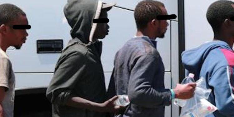 Cori, rivolta dei migranti nel centro di accoglienza: “Non vogliamo stare qui”