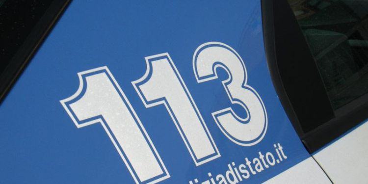 Latina, rinvenuto un cadavere dietro al campo sportivo di via Oslavia