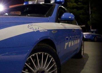 Latina, rapinano il Conad in via Ezio e speronano la Volante. Recuperata la cassaforte