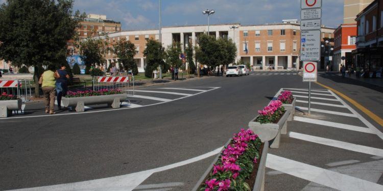 Latina: adotta una pianta in ztl, la proposta dei commercianti del centro