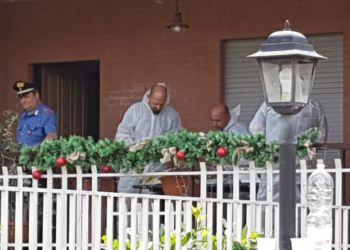 Cisterna, donna di 36 anni uccisa davanti alla figlia: la piccola chiama i soccorsi