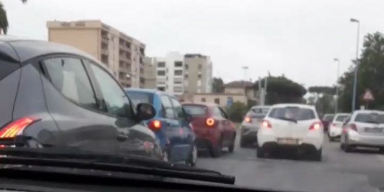 Venerdì sera da incubo: la corsa podistica paralizza Latina