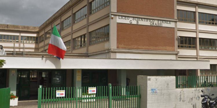 Nuove verità sulla maturità “scopiazzata” al Grassi di Latina. Parlano gli studenti