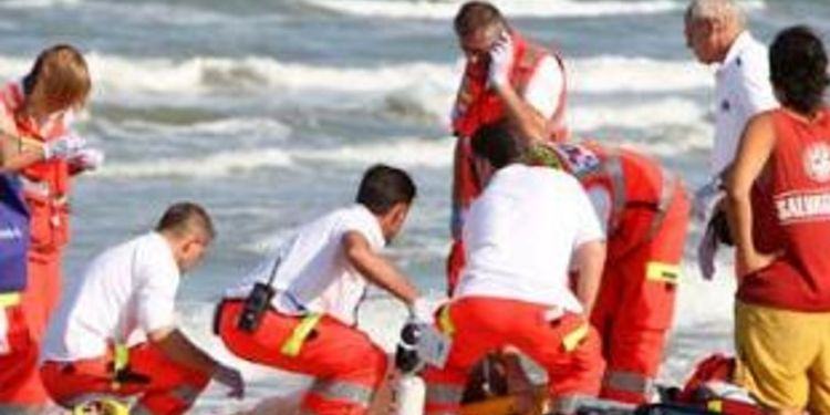 Malore in mare al Circeo: muore 77enne di Priverno