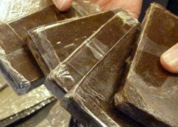 Latina, beccato con un chilo di hashish in auto a Borgo Grappa: arrestato 47enne