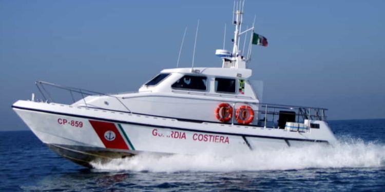 Tre ragazzi restano intrappolati sugli scogli al Circeo