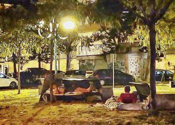 Latina: via Don Morosini e via Costa ridotte a dormitori a cielo aperto FOTO