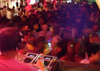 Paura in discoteca al lido di Latina: lite all’esterno, spunta la pistola