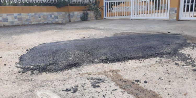 Latina, si rompe tubatura: il “rattoppo” è un disastro