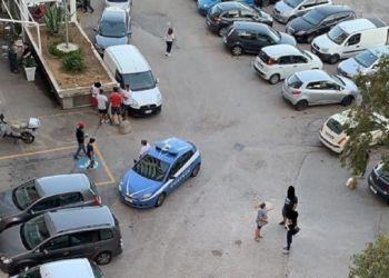 Tragedia in viale Nervi a Latina: donna si suicida gettandosi dalla tromba delle scale