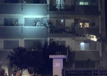 Panico in Q5 a Latina, fiamme in un palazzo di via Geminiani. Ci sono diversi feriti VIDEO