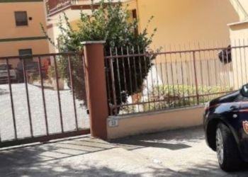 Latina, 47enne trovato morto in auto: è il genero dello stilista Roberto Cavalli