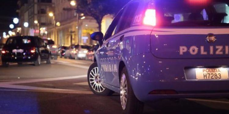 Cisterna, grave un 24enne: colpito in viso da una mazza da baseball