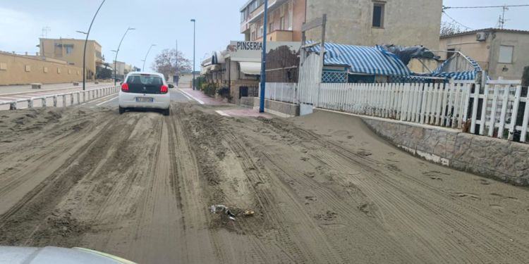 Situazione preoccupante al lido di Latina: esonda anche il lago di Fogliano VIDEO