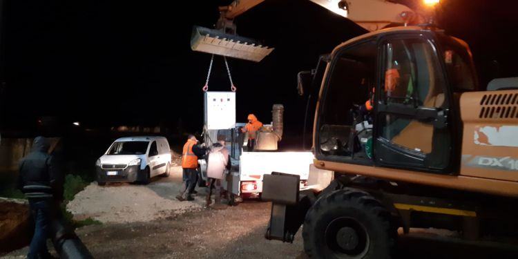 Maltempo a Latina, alberi si abbattono sui cavi elettrici e causano il blocco degli impianti idrovori