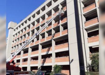 Vento da 100Km/h a Latina e provincia, allerta prolungata. Cadono pezzi di cornicioni in via Terenzio