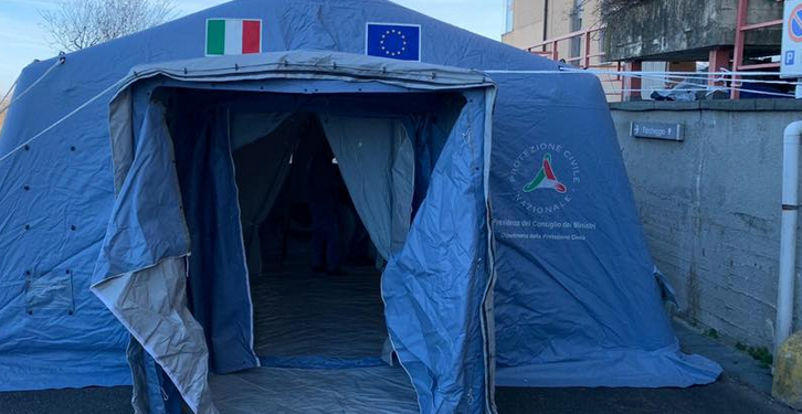 Coronavirus, in arrivo tende pre-triage davanti agli ospedali del Lazio