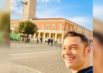 Tiziano Ferro dona 10mila euro per la sicurezza degli operatori della sanità del Goretti