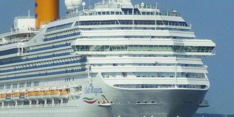 Odissea Coronavirus, cittadini pontini bloccati su nave da crociera nei Caraibi