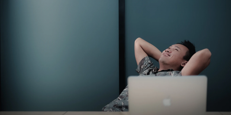 Economia: lavoro flessibile e smartworking in ascesa nel 2020