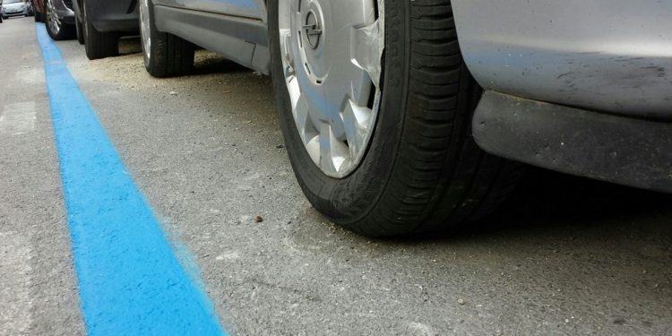 Coronavirus, da domani a Latina gratis i parcheggi nelle strisce blu