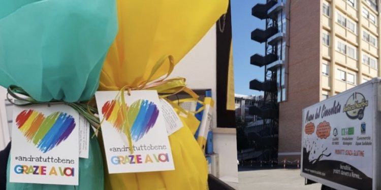 Antica Norba dona 300 uova di Pasqua all’ospedale Goretti di Latina: “Andrà tutto bene grazie a voi”