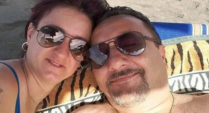 Dramma ad Aprilia, 48enne spara 3 colpi di pistola alla moglie e poi si suicida