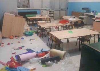 Latina, vandali devastano la scuola dell’infanzia “Manzi”