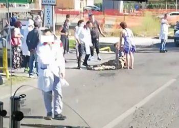 Latina, schianto tra auto e scooter: grave un uomo di 54 anni