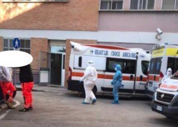 Posti esauriti al Goretti, coda di ambulanze da ore coi malati Covid VIDEO